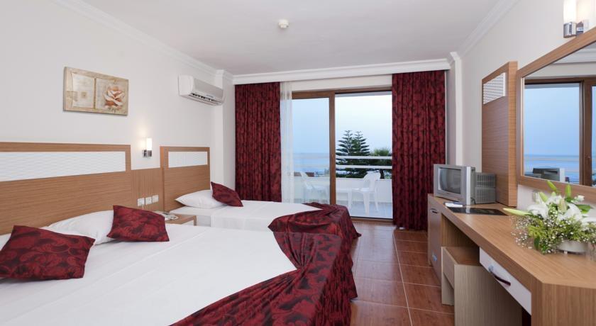 קרגיג'ק Ideal Beach Hotel מראה חיצוני תמונה