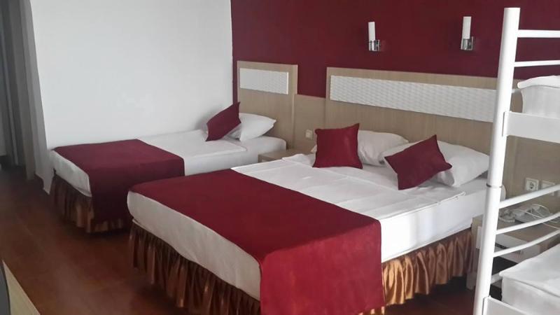 קרגיג'ק Ideal Beach Hotel מראה חיצוני תמונה