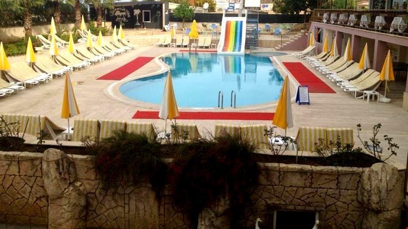 קרגיג'ק Ideal Beach Hotel מראה חיצוני תמונה