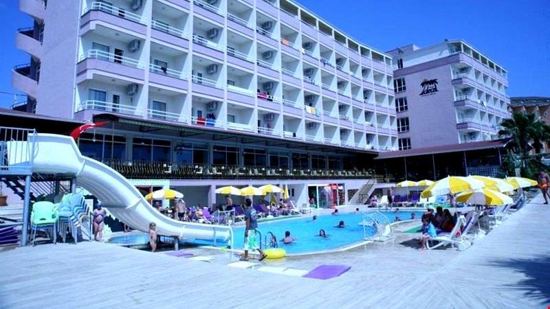 קרגיג'ק Ideal Beach Hotel מראה חיצוני תמונה