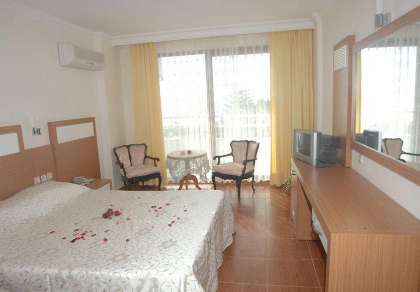 קרגיג'ק Ideal Beach Hotel מראה חיצוני תמונה